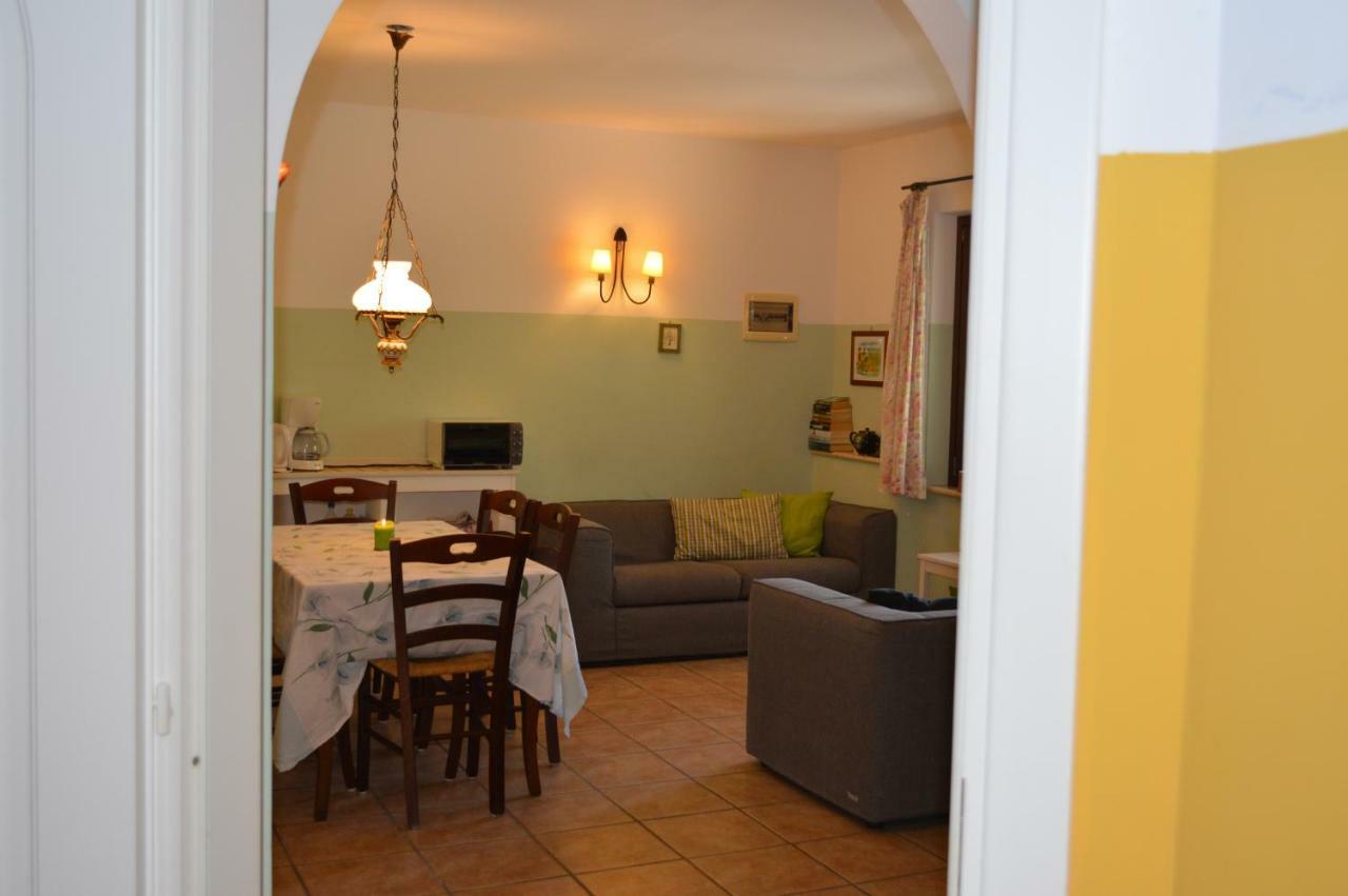 Villa Collebelvedere - Near Rome With Home Restaurant Fara in Sabina Exterior foto