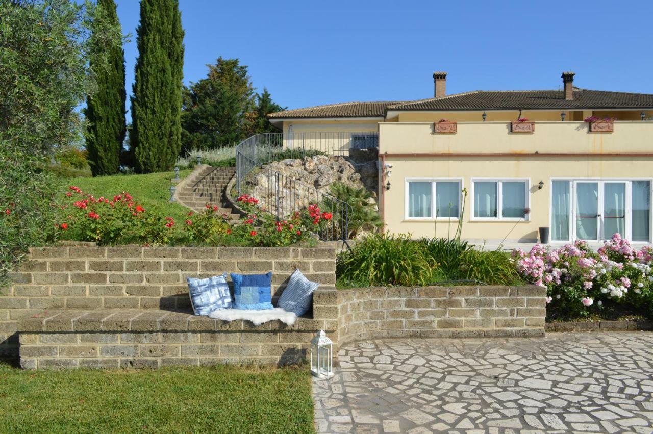 Villa Collebelvedere - Near Rome With Home Restaurant Fara in Sabina Exterior foto